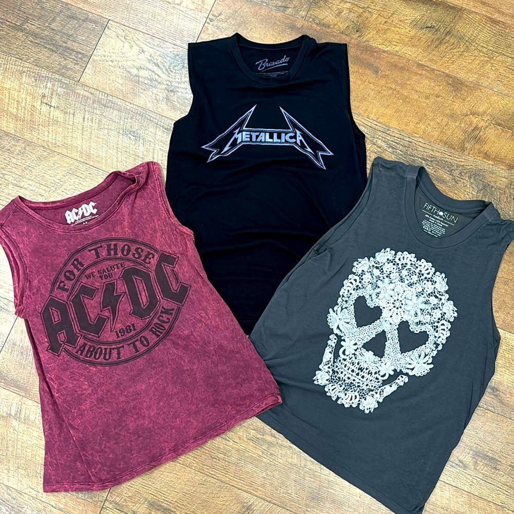 Graphic Tank Bundle - Medium
